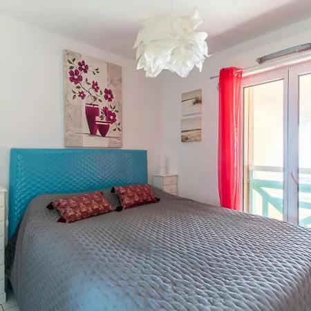 Plage: Appt Pour 4 Avec Parking Et Acces Direct A La - Fr-1-50-89 * Mimizan
