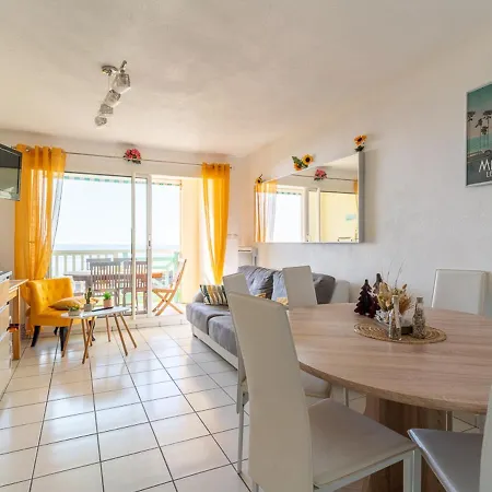 Plage: Appt Pour 4 Avec Parking Et Acces Direct A La - Fr-1-50-89 *